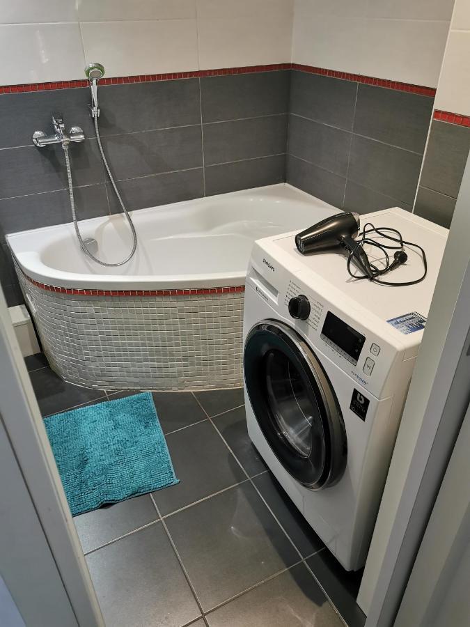 Centrum Apartman Kukucinova6 科希策 外观 照片